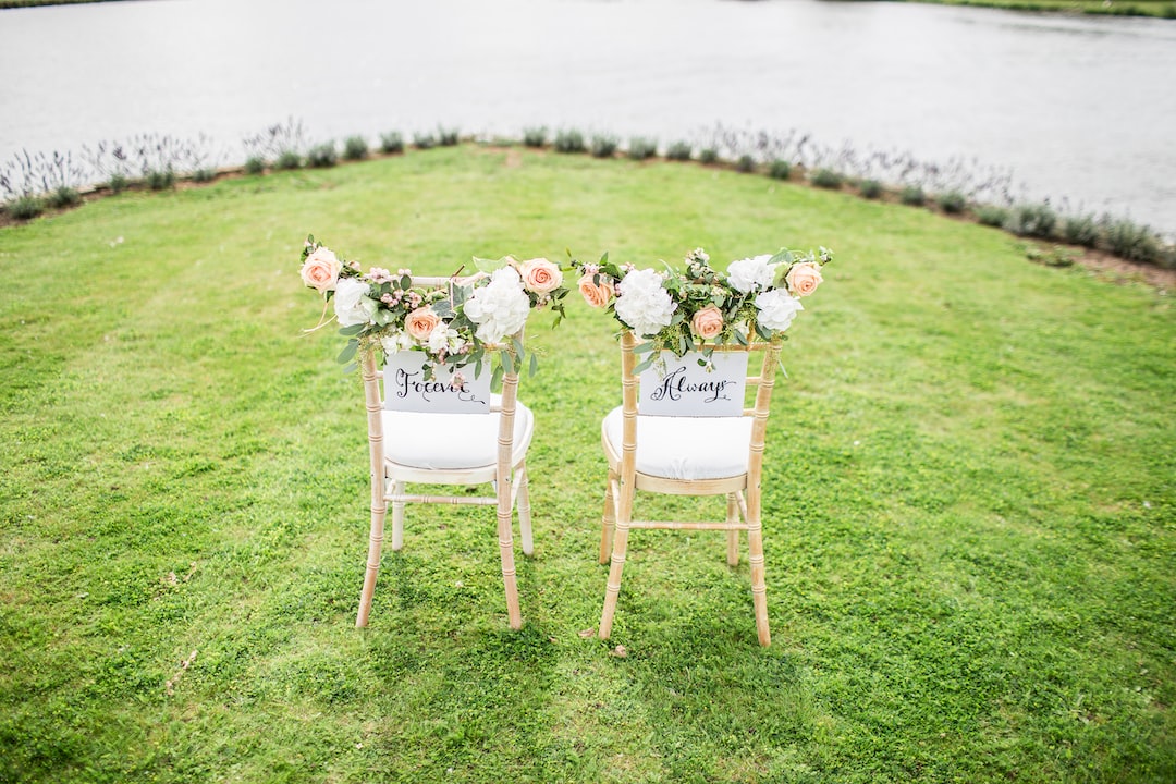 Scopri le migliori opzioni di decorazione per la cerimonia di matrimonio