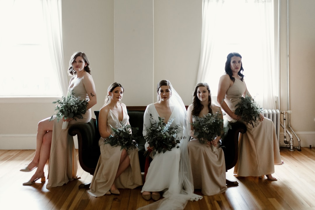 Le tendenze moda delle damigelle per matrimoni del 2021: Scopri il look ideale per le tue damigelle!