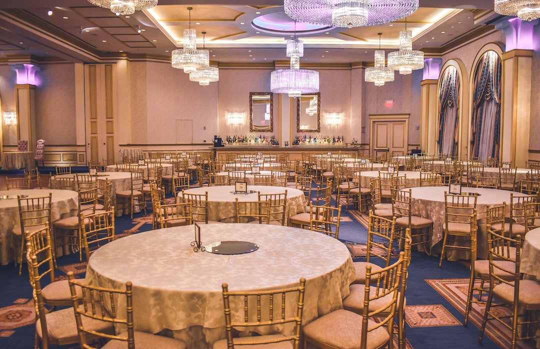 Decorazioni matrimonio: Idee, temi e dettagli per personalizzare la tua festa nuziale.