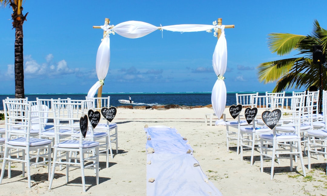 5 idee per decorazioni matrimonio all’aperto indimenticabili