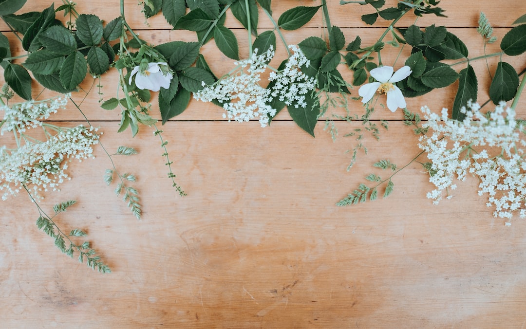 Inviti matrimonio: 5 idee classiche reinterpretate in stile moderno