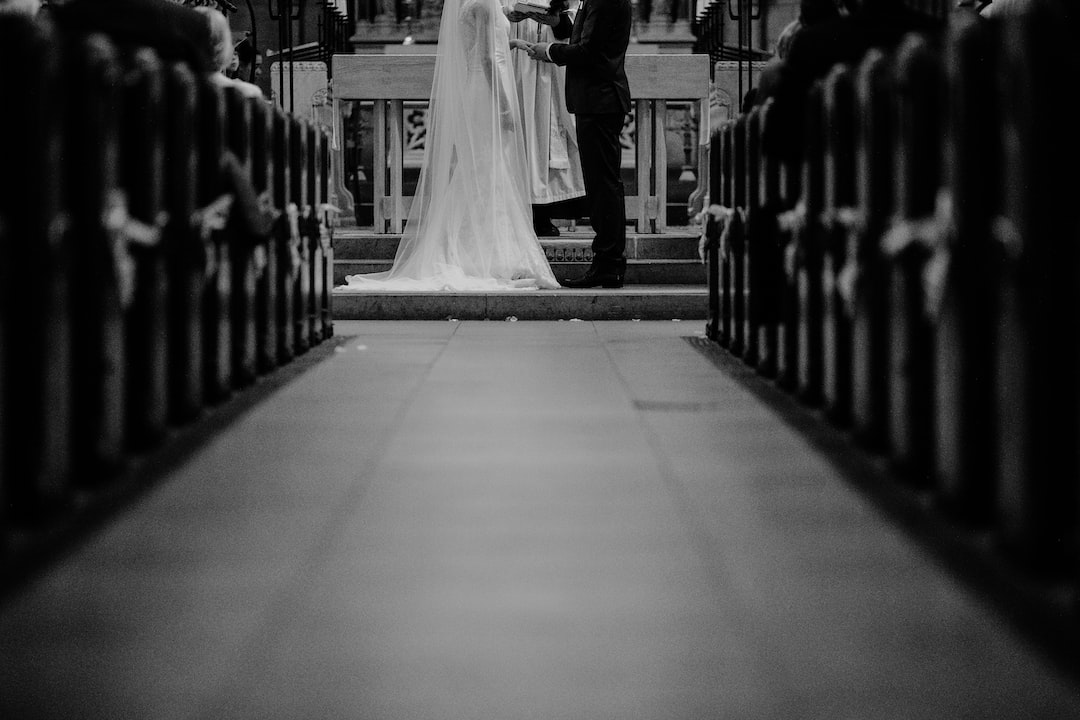 Guida completa alla perfetta cerimonia matrimoniale: consigli, idee e ispirazioni per un evento emozionante