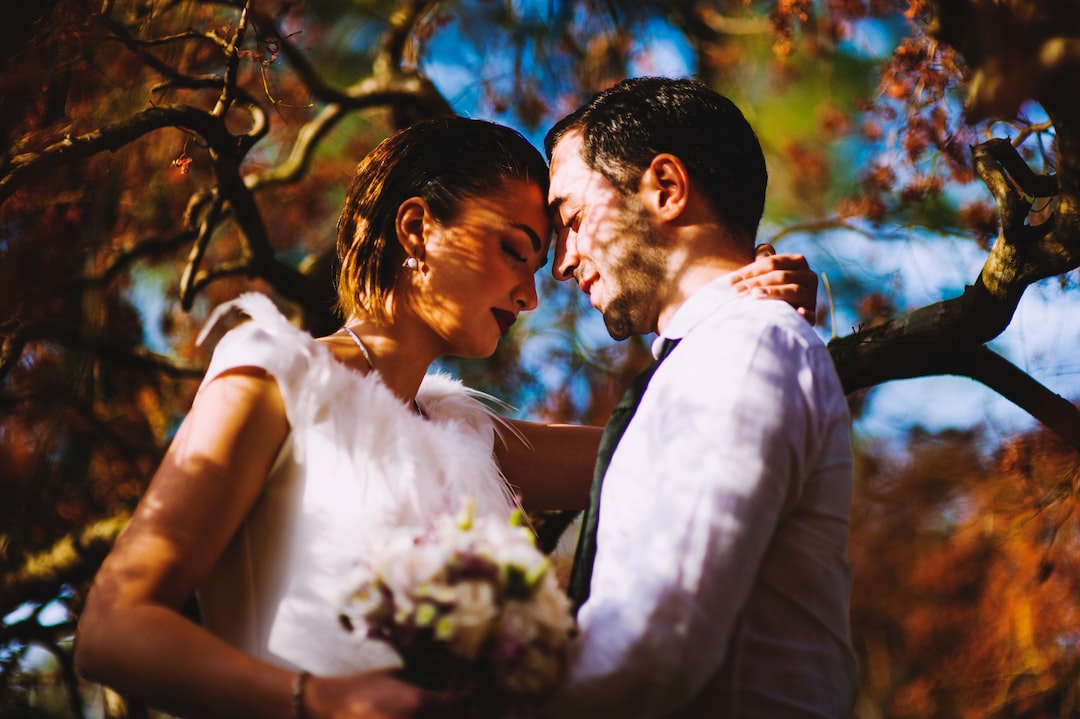 Fiori matrimonio: Idee di allestimenti floreali per la chiesa che incanteranno gli sposi