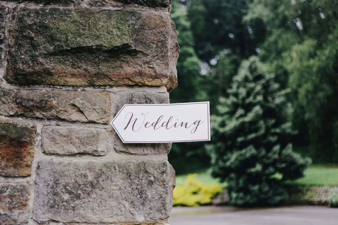 Inviti Matrimonio: Idee originali e consigli per creare inviti unici e personalizzati