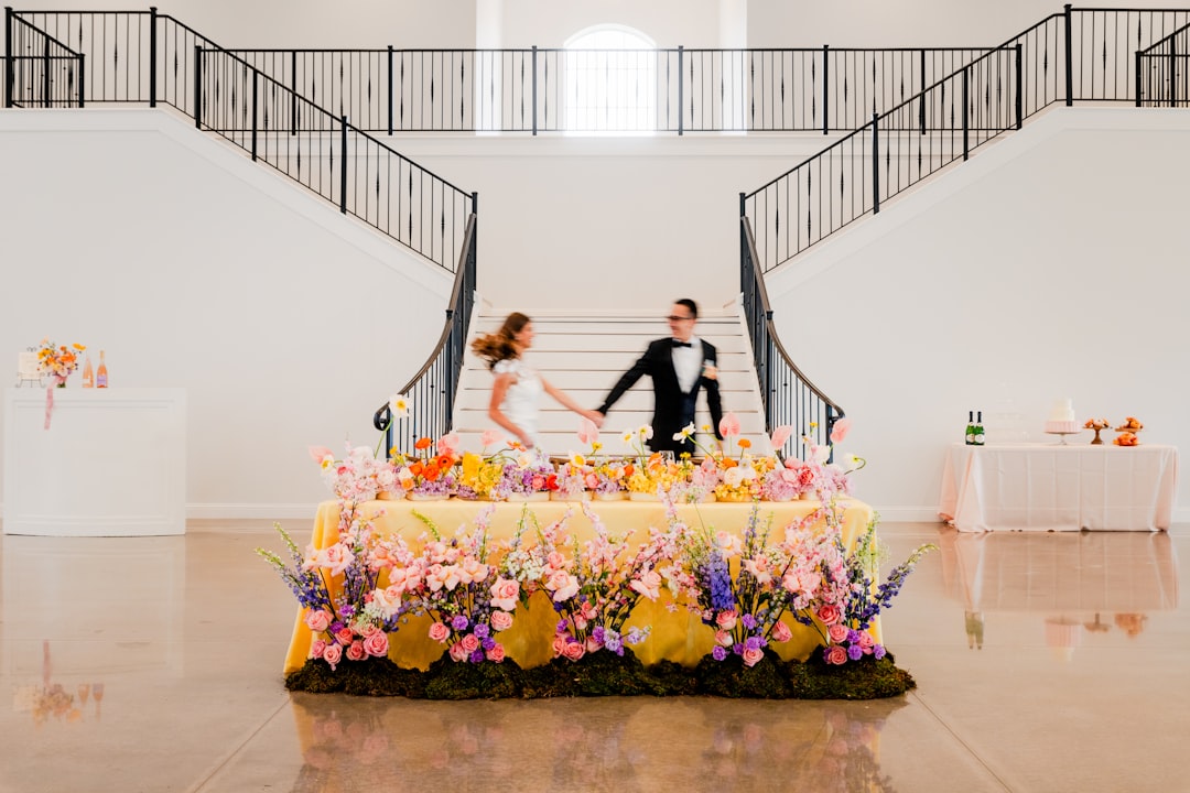 Decorazioni matrimonio: fiori, luci e dettagli speciali per un matrimonio da sogno