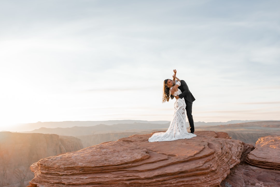 Fotografia di matrimonio: come scegliere il fotografo perfetto per il vostro giorno speciale