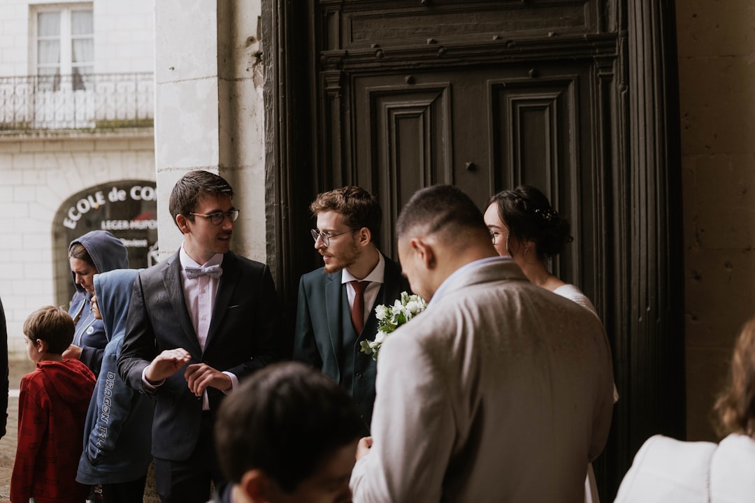 Come selezionare i testimoni di nozze ideali: consigli utili per una scelta perfetta